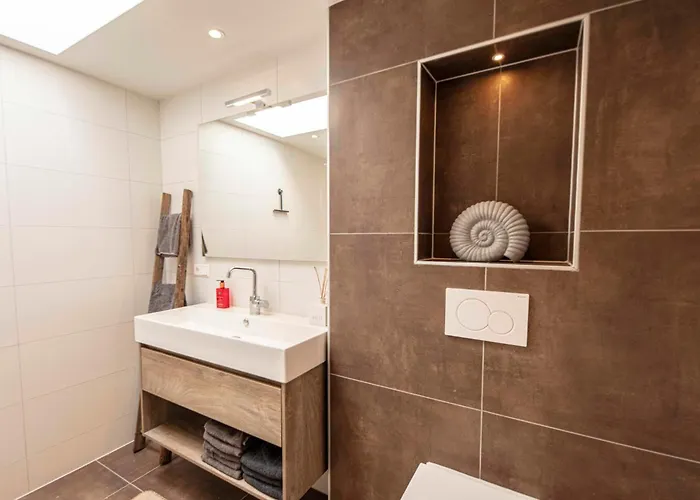 Holiday home Vlier 9 - Klepperstee Ouddorp