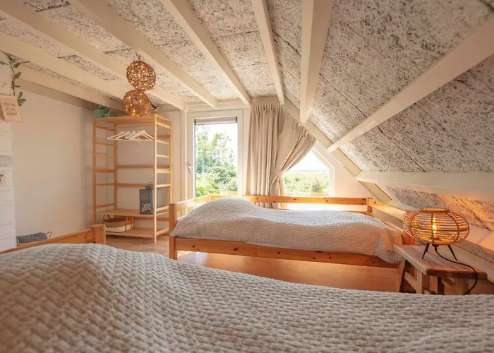 Holiday home Vlier 9 - Klepperstee Ouddorp